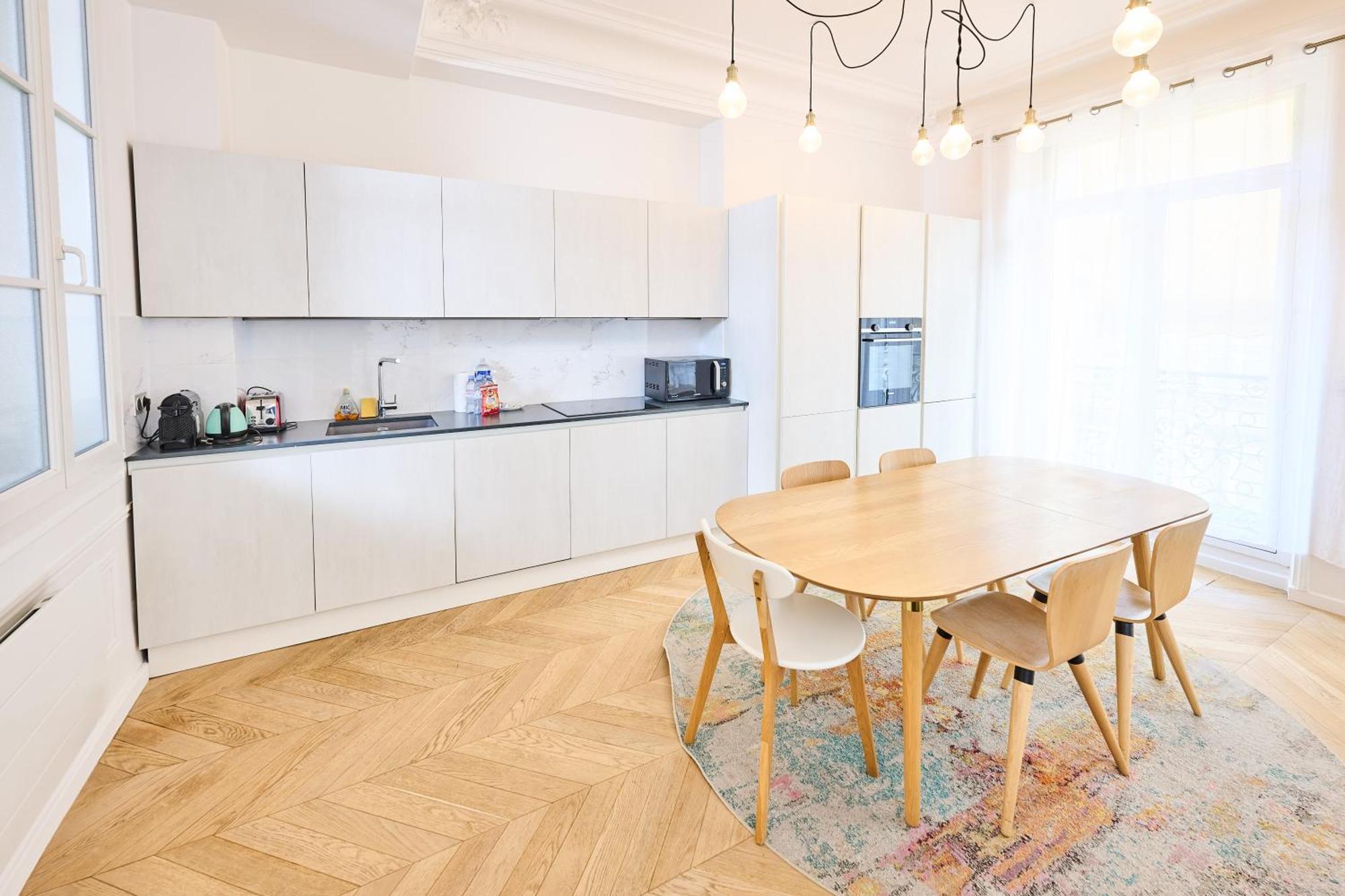 Champs Elysees!Montaigne, New Luxurious 6Pers Flat باريس المظهر الخارجي الصورة