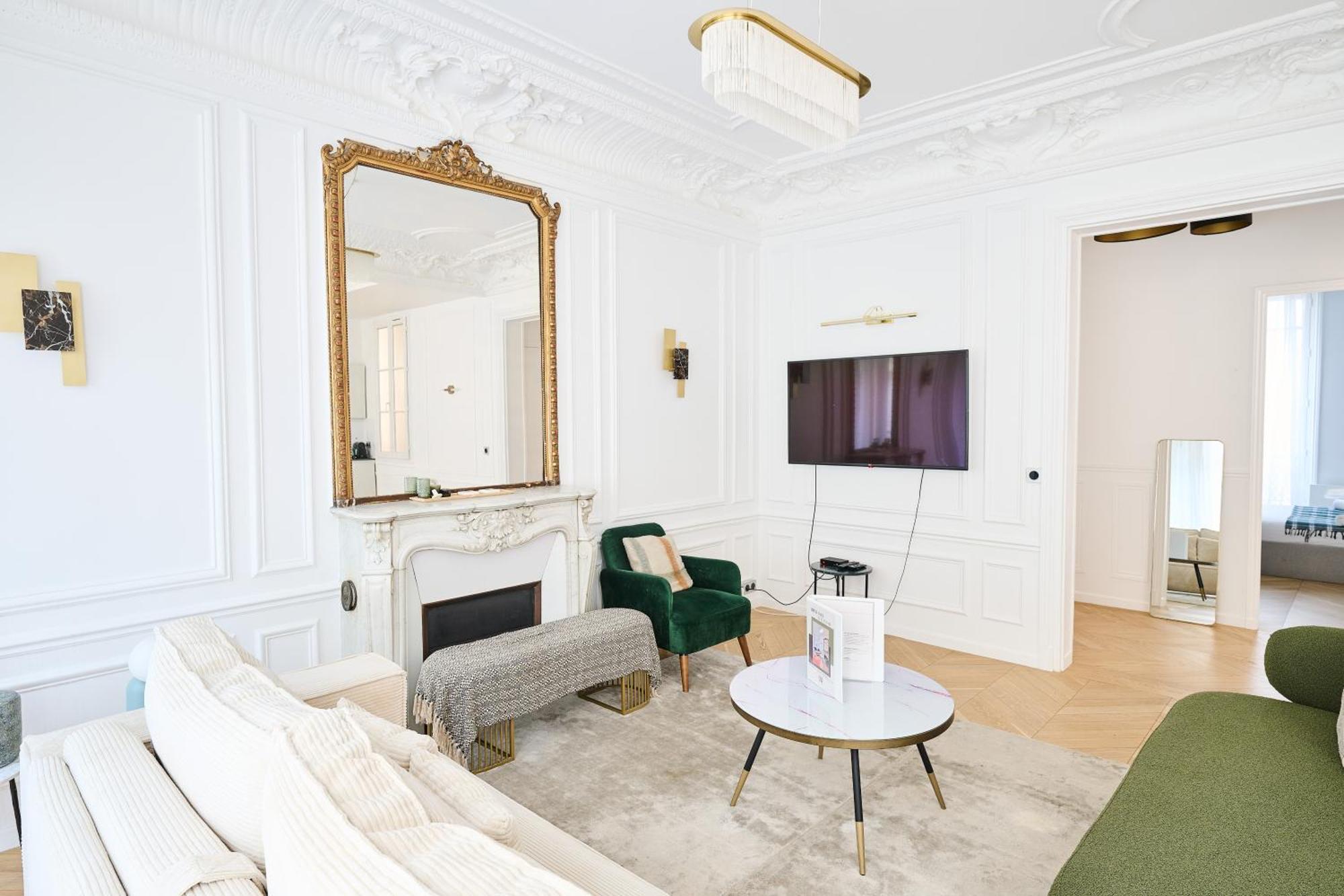 Champs Elysees!Montaigne, New Luxurious 6Pers Flat باريس المظهر الخارجي الصورة